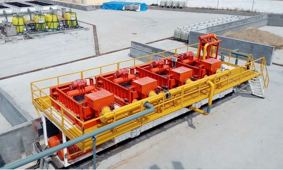 Dredge Dewatering System in River Controling