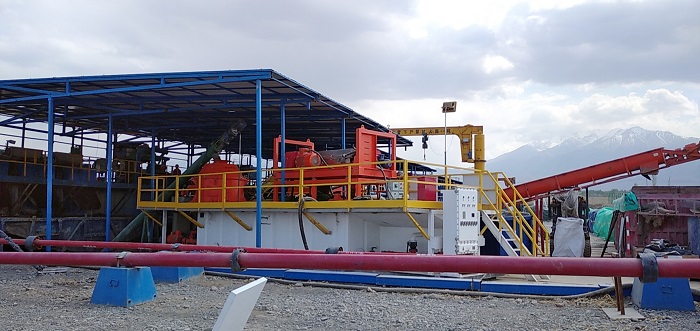 Cases of oilfield drilling waste management equipment 