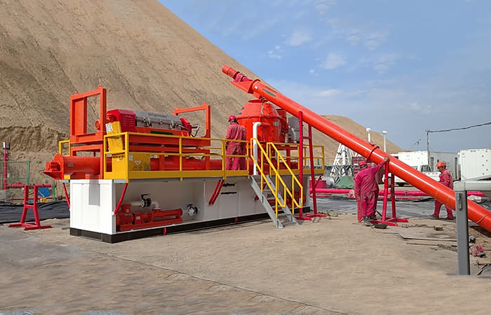 Drilling waste manage equipment at work